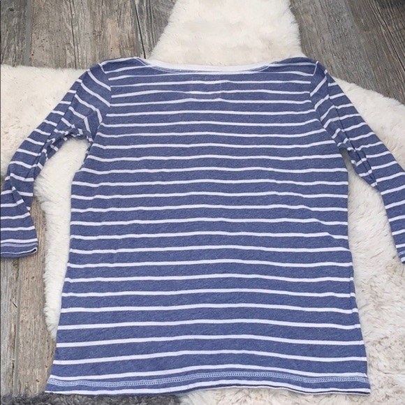 73 Hollister Top - Picture 3 of 3